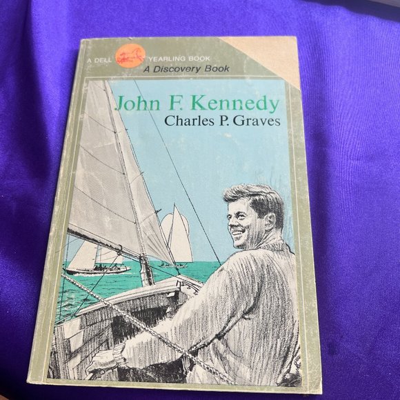 πGeorge Washington : A DK Biography & 1965 John F Kennedy New Frontiersman - Picture 3 of 16